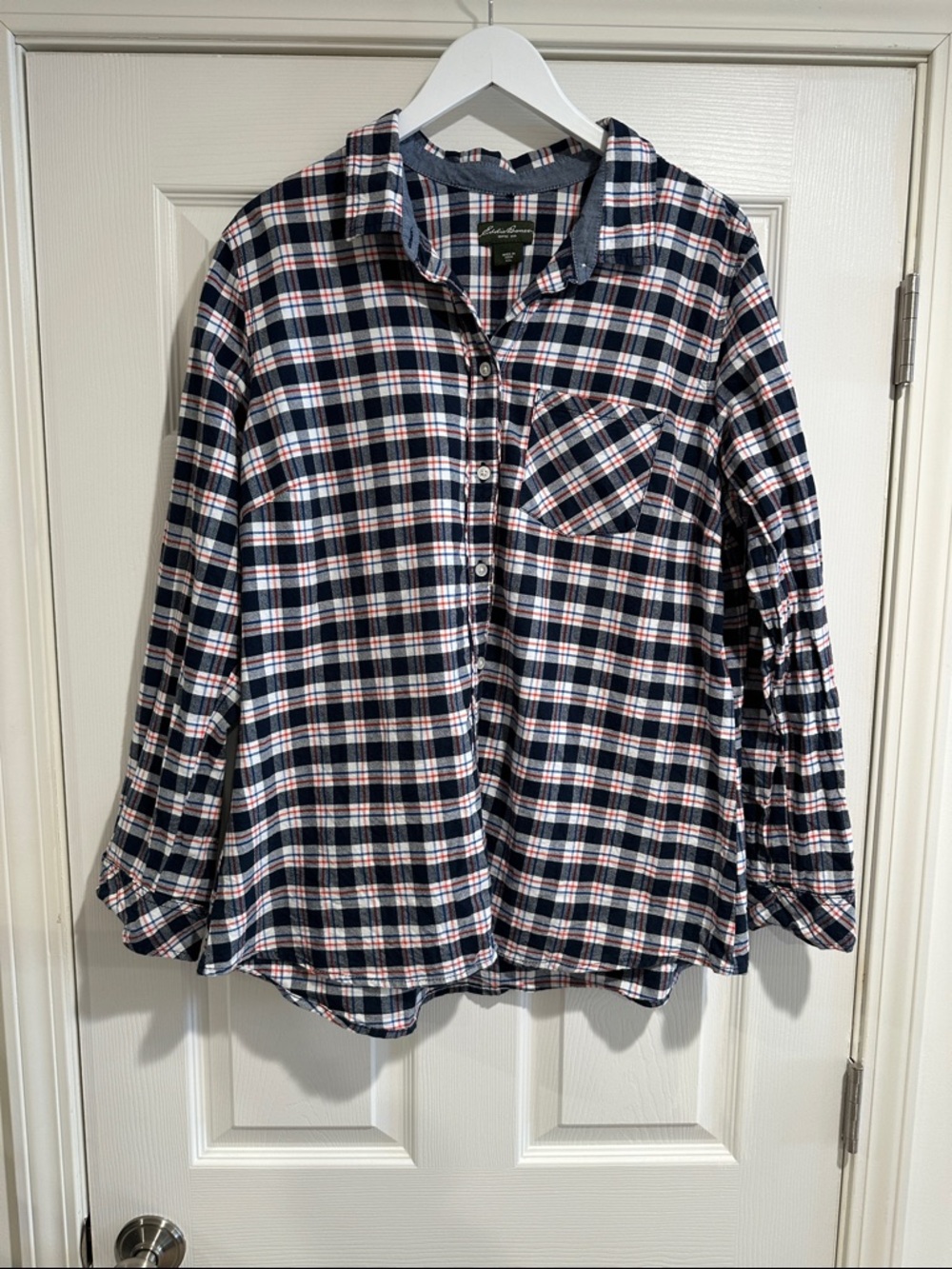 Eddie Bauer 100% Cotton Plaid Button-Up Shirt in Navy, White & Red